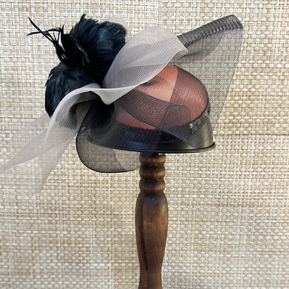 🌟3xHP🌟VTG 1980s Chic Black & Coral Tulle & Feather Cocktail Hat Kentucky Derby